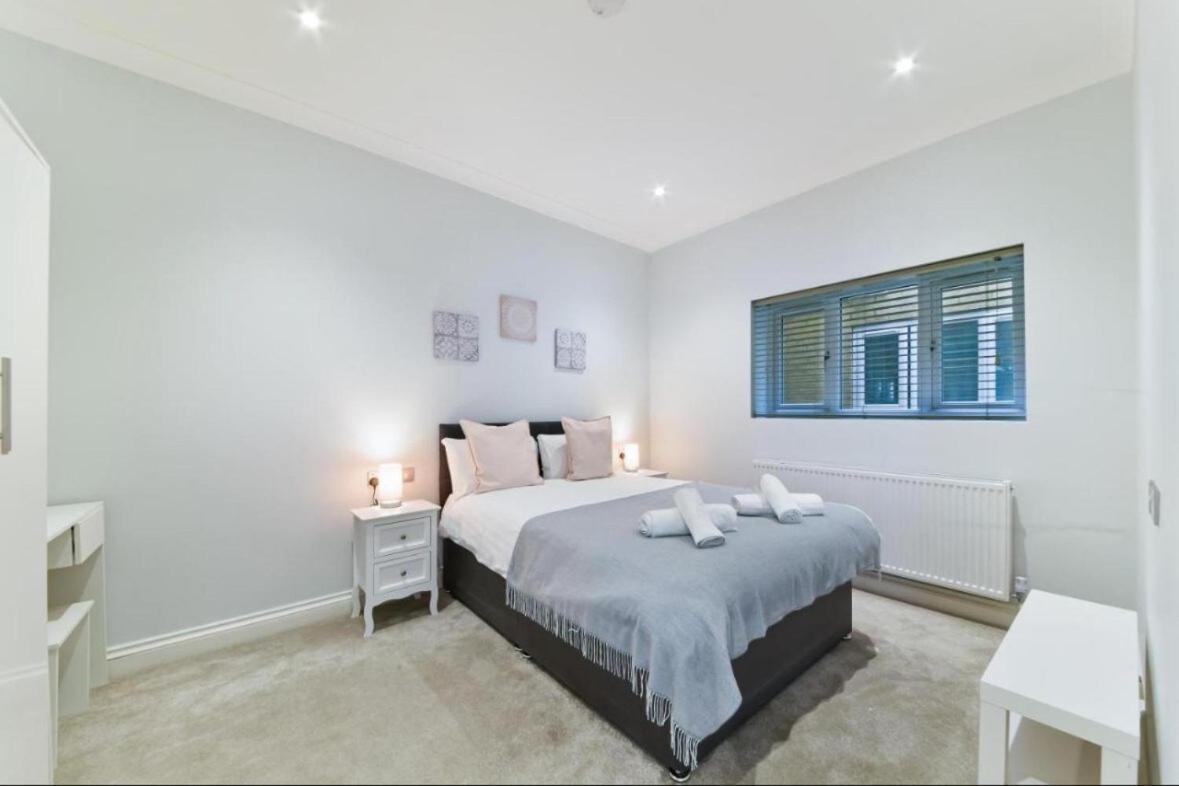 Modern Three-bedroom Flat In Paddington Apartamento